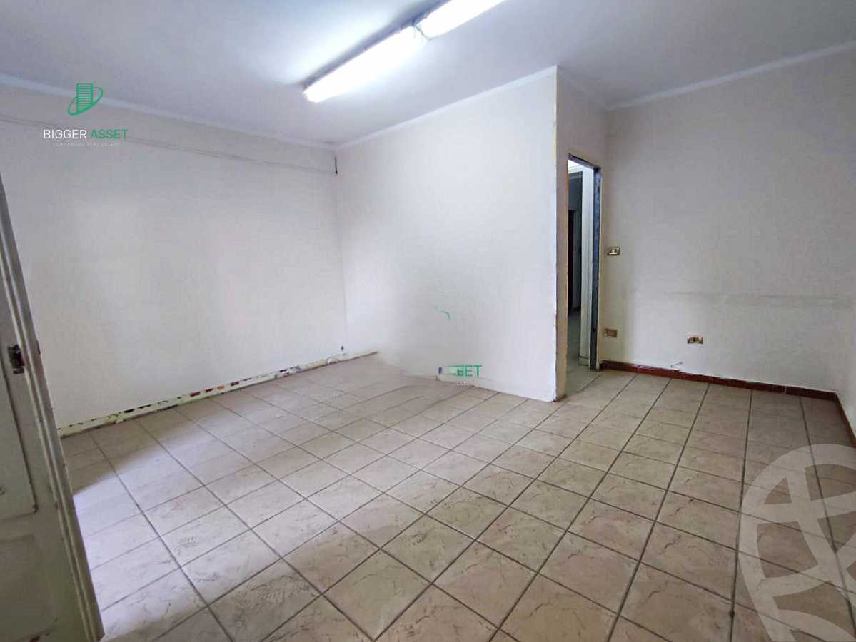 https://aqarmap.com.eg/ar/listing/5314559-for-rent-cairo-el-maadi-sarayat-el-maadi