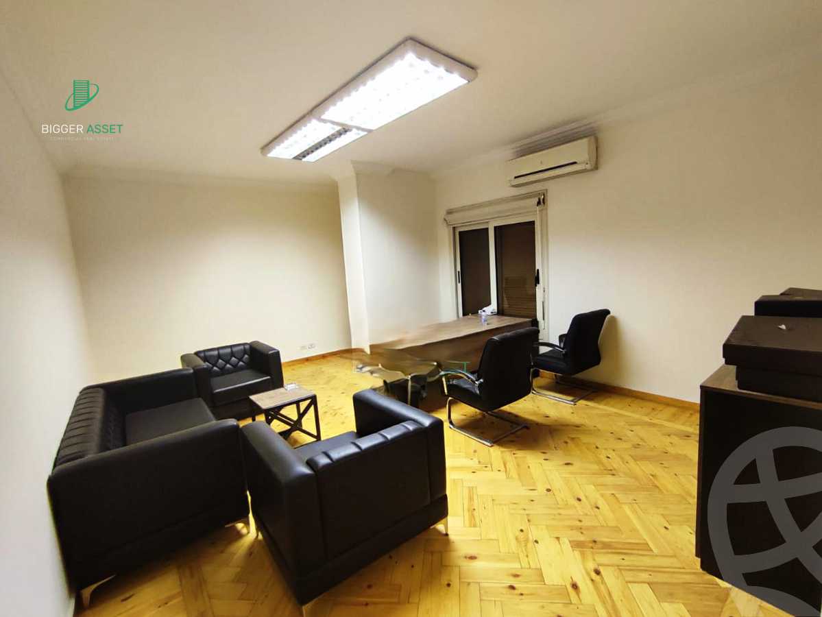 https://aqarmap.com.eg/ar/listing/5314609-for-rent-cairo-el-maadi-sarayat-el-maadi-no-21