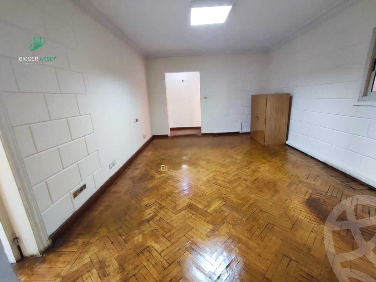 https://aqarmap.com.eg/en/listing/5314633-for-rent-cairo-el-maadi-sarayat-el-maadi-no-21