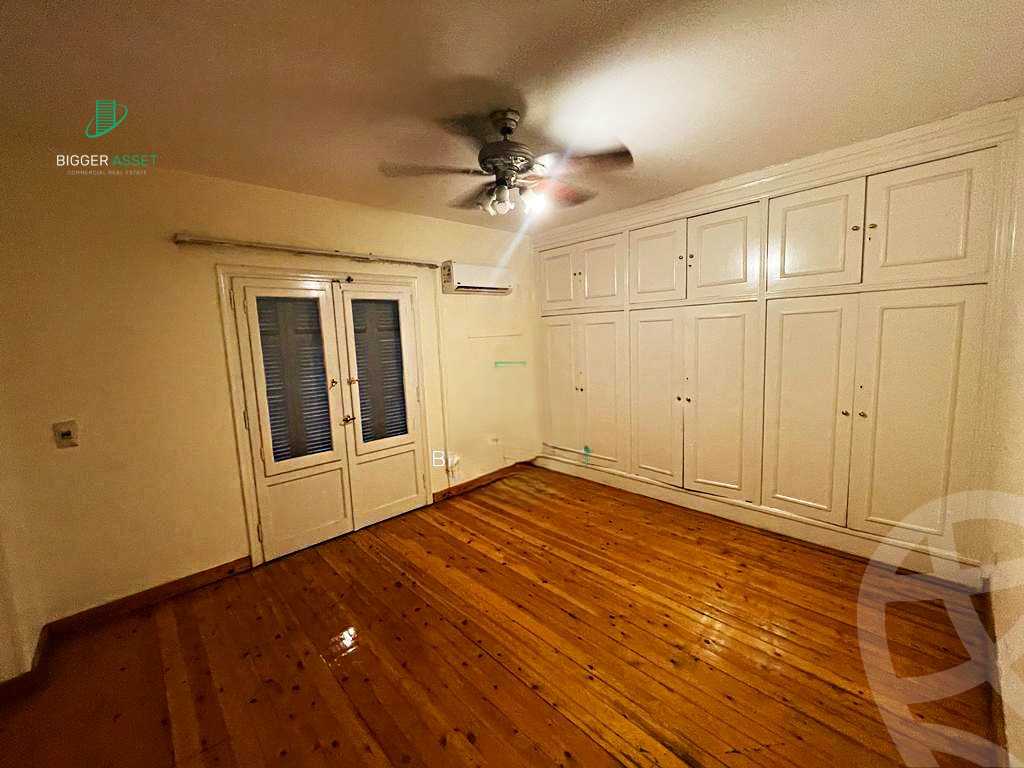 https://aqarmap.com.eg/ar/listing/5314755-for-rent-cairo-el-maadi-sarayat-el-maadi-street-82