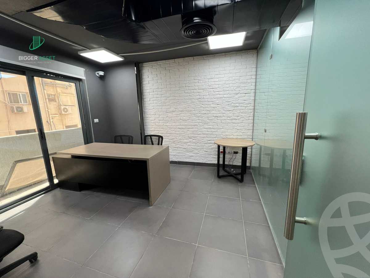 https://aqarmap.com.eg/ar/listing/5327707-for-rent-cairo-el-maadi-zahraa-el-maadi-zahraa-el-maadi-st