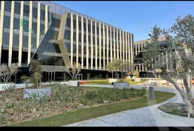 https://aqarmap.com.eg/ar/listing/5364428-for-rent-cairo-new-cairo-compounds-eastown-district-sodic
