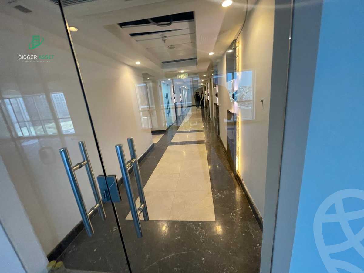 https://aqarmap.com.eg/ar/listing/5379352-for-rent-cairo-new-cairo-90th-street-northern-90th-street