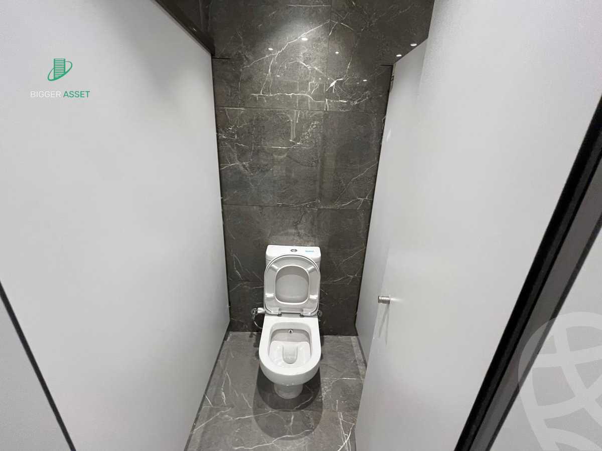 https://aqarmap.com.eg/en/listing/5405428-for-rent-cairo-el-maadi-kornish-el-maadi-brj-thmn