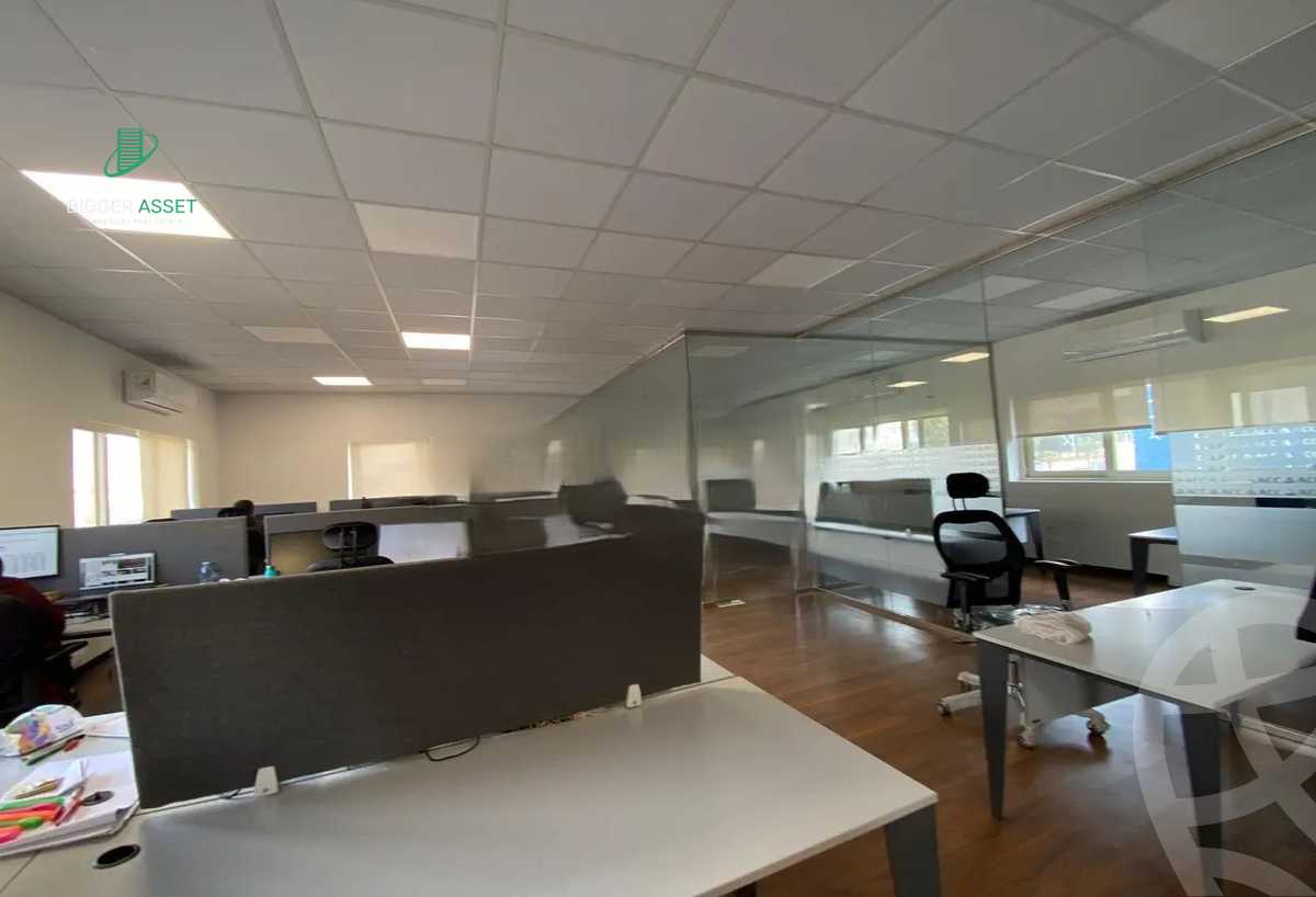 https://aqarmap.com.eg/ar/listing/5409213-for-rent-cairo-new-cairo-90th-street-northern-90th-street