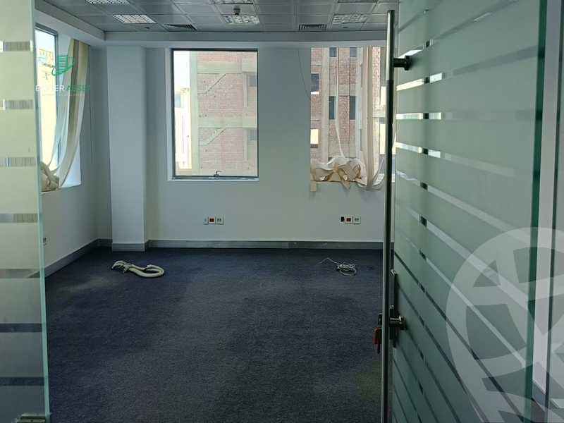 https://aqarmap.com.eg/en/listing/5934645-for-rent-cairo-new-cairo-90th-street-south-teseen-st