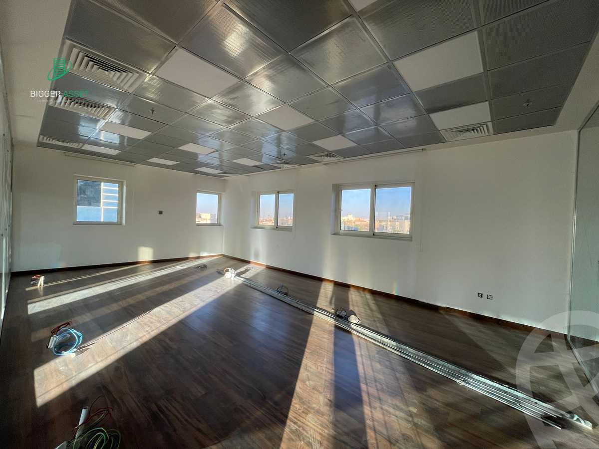 https://aqarmap.com.eg/en/listing/5924347-for-rent-cairo-new-cairo-90th-street-south-teseen-st
