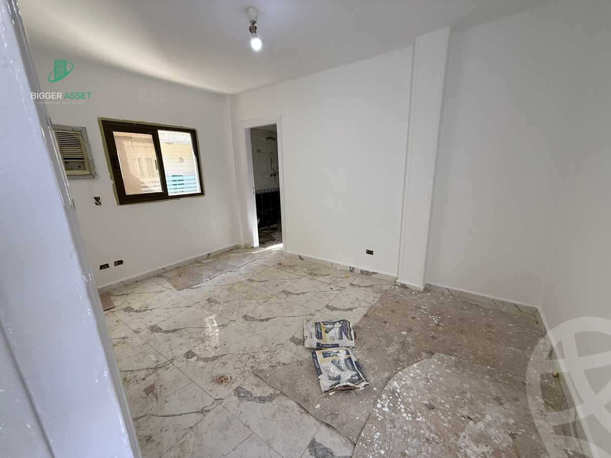 https://aqarmap.com.eg/en/listing/5900471-for-rent-cairo-el-maadi-sarayat-el-maadi