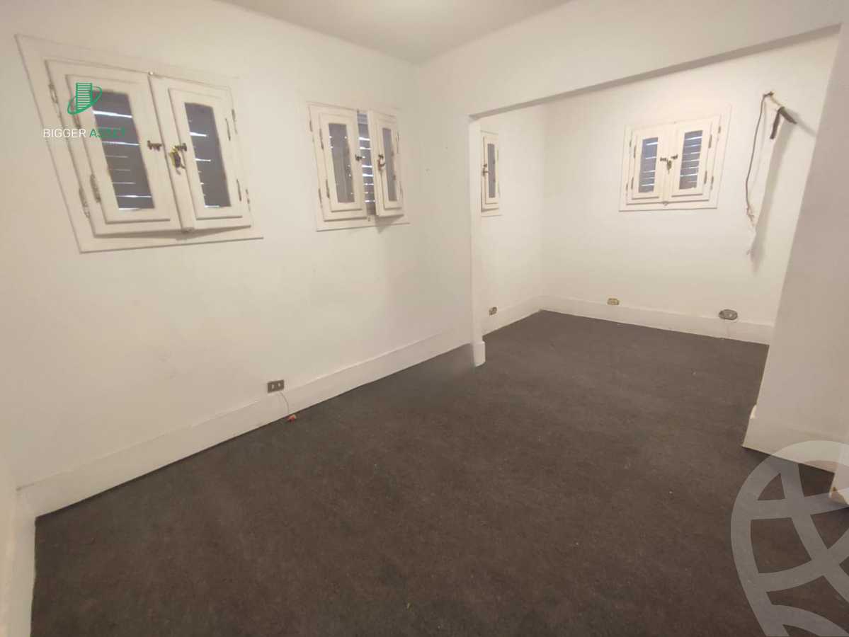 https://aqarmap.com.eg/ar/listing/5917507-for-rent-cairo-el-maadi-sarayat-el-maadi