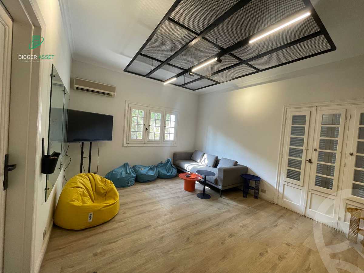 https://aqarmap.com.eg/ar/listing/5647601-for-rent-cairo-el-maadi-sarayat-el-maadi-street-254