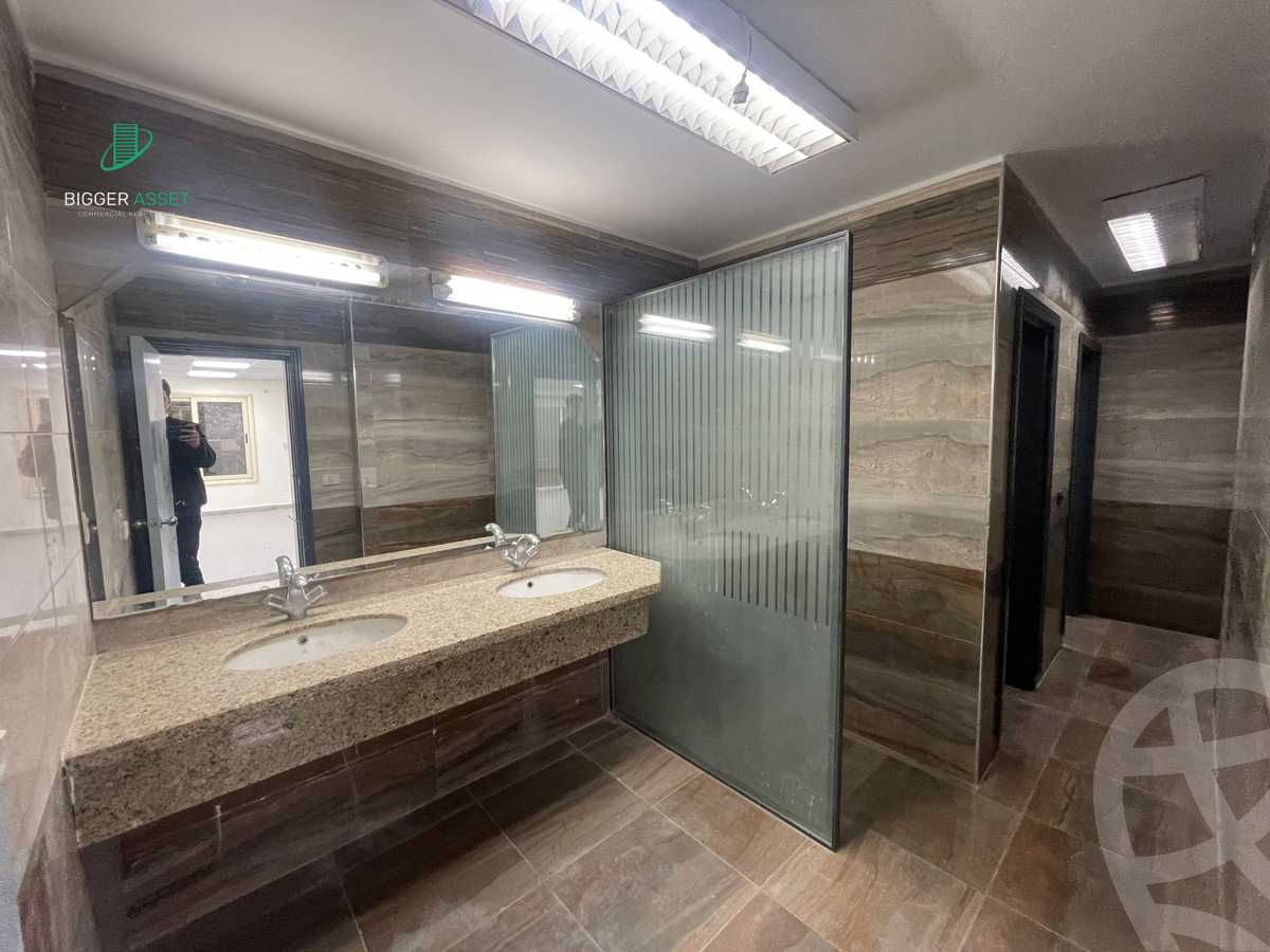 https://aqarmap.com.eg/en/listing/5662442-for-rent-cairo-el-maadi-sarayat-el-maadi-street-20