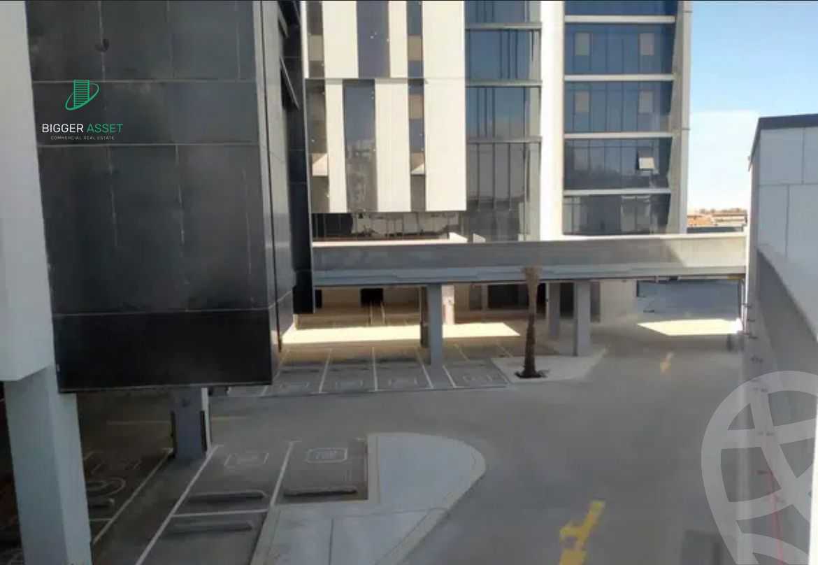 https://aqarmap.com.eg/en/listing/5689233-for-rent-cairo-new-cairo-compounds-hyde-park-business-district