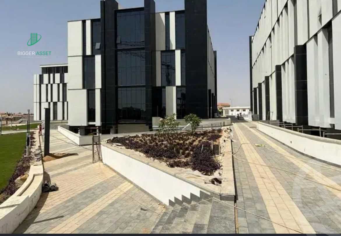 https://aqarmap.com.eg/en/listing/5689233-for-rent-cairo-new-cairo-compounds-hyde-park-business-district