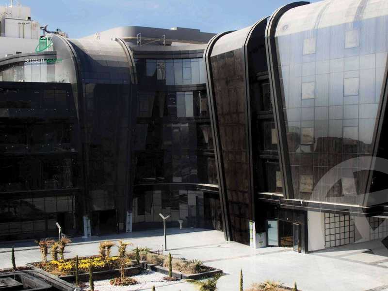https://aqarmap.com.eg/en/listing/5717357-for-rent-cairo-new-cairo-90th-street-south-teseen-st