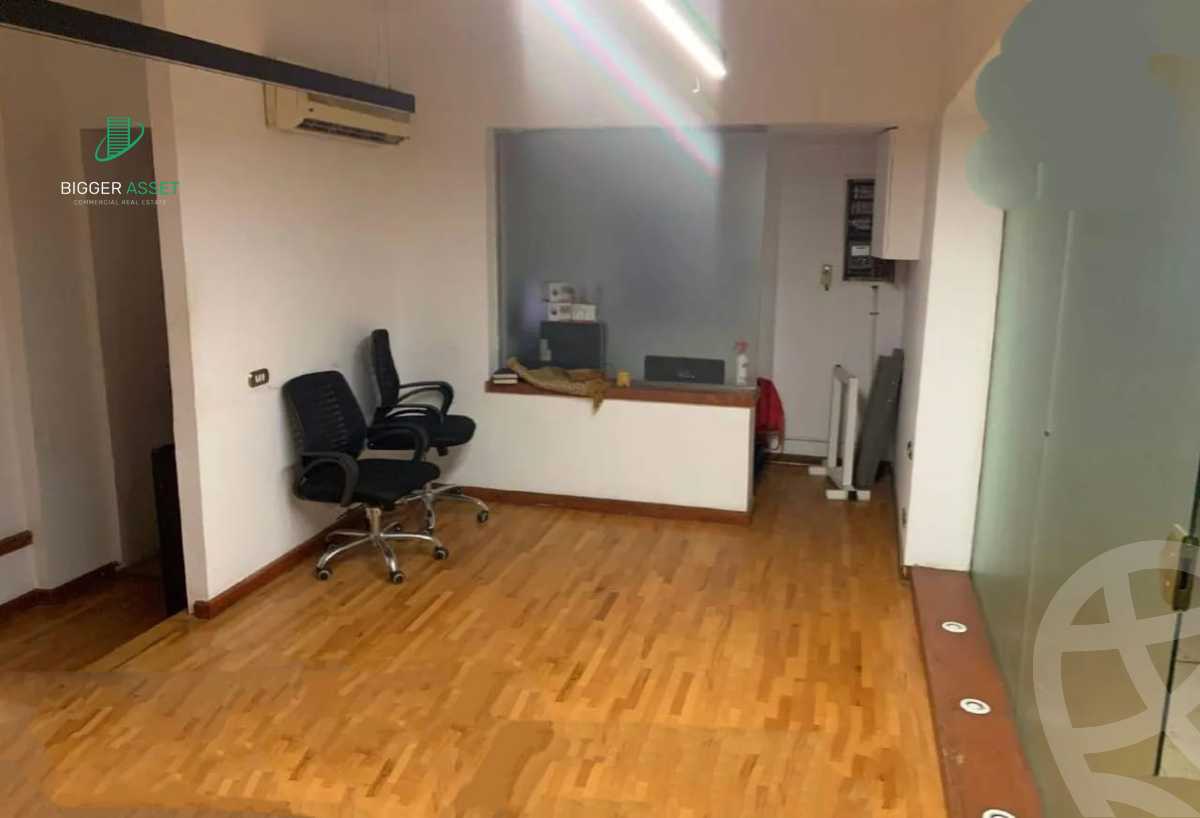 https://aqarmap.com.eg/en/listing/5762592-for-rent-cairo-el-maadi-sarayat-el-maadi-street-82