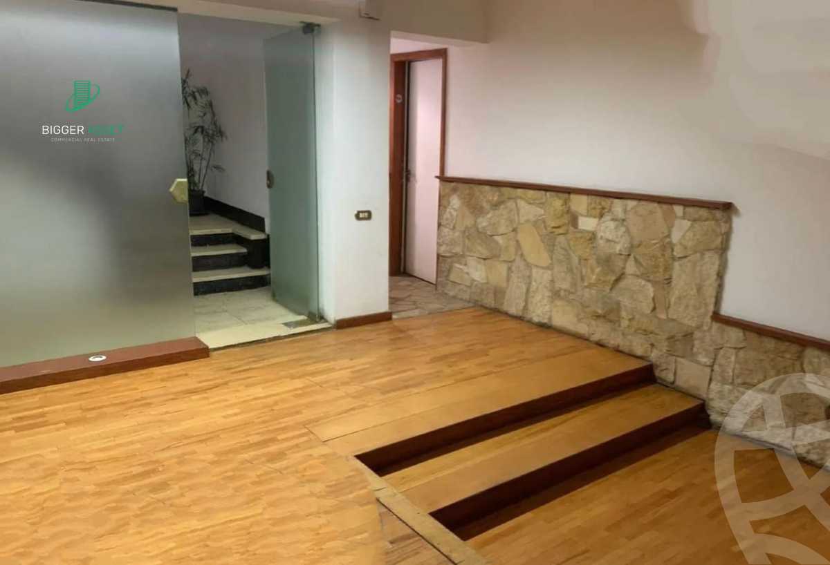 https://aqarmap.com.eg/en/listing/5762592-for-rent-cairo-el-maadi-sarayat-el-maadi-street-82