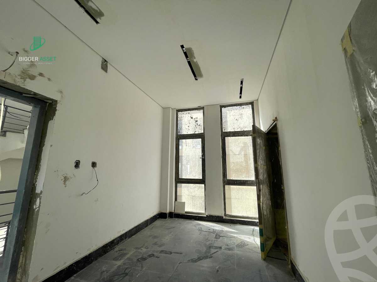 https://aqarmap.com.eg/en/listing/5843482-for-rent-cairo-new-cairo-90th-street-south-teseen-st