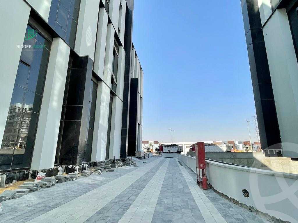 https://aqarmap.com.eg/en/listing/5843670-for-rent-cairo-new-cairo-compounds-hyde-park-business-district