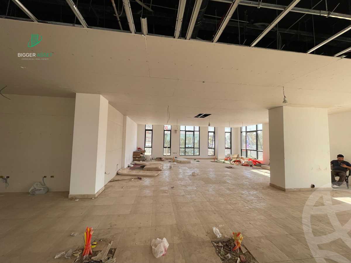 https://aqarmap.com.eg/ar/listing/5888444-for-rent-cairo-new-cairo-90th-street-south-teseen-st