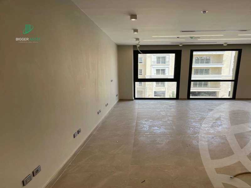 https://aqarmap.com.eg/en/listing/5900406-for-rent-cairo-new-cairo-compounds-mivida-mivida-business-park-emaar