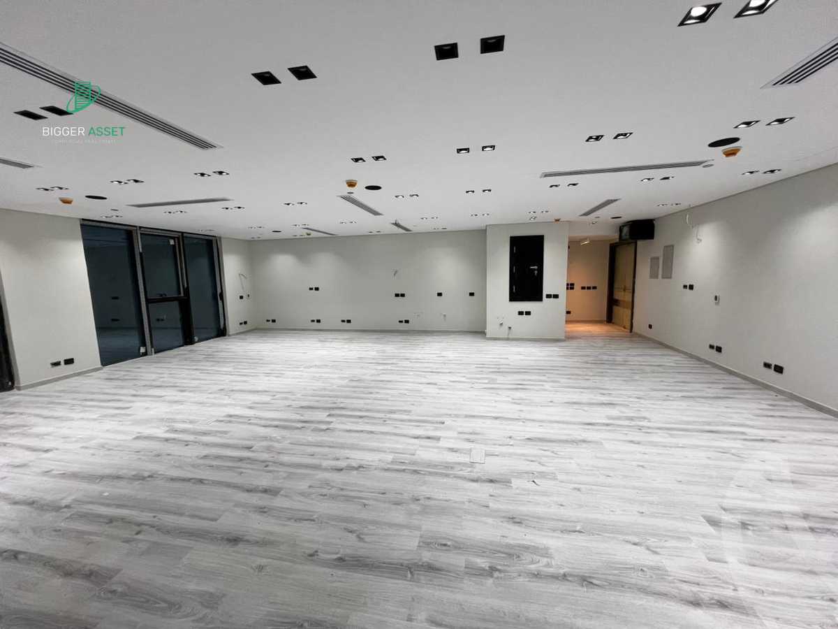 https://aqarmap.com.eg/ar/listing/6153967-for-rent-cairo-new-cairo-compounds-hyde-park-avenue-mall-hyde-park