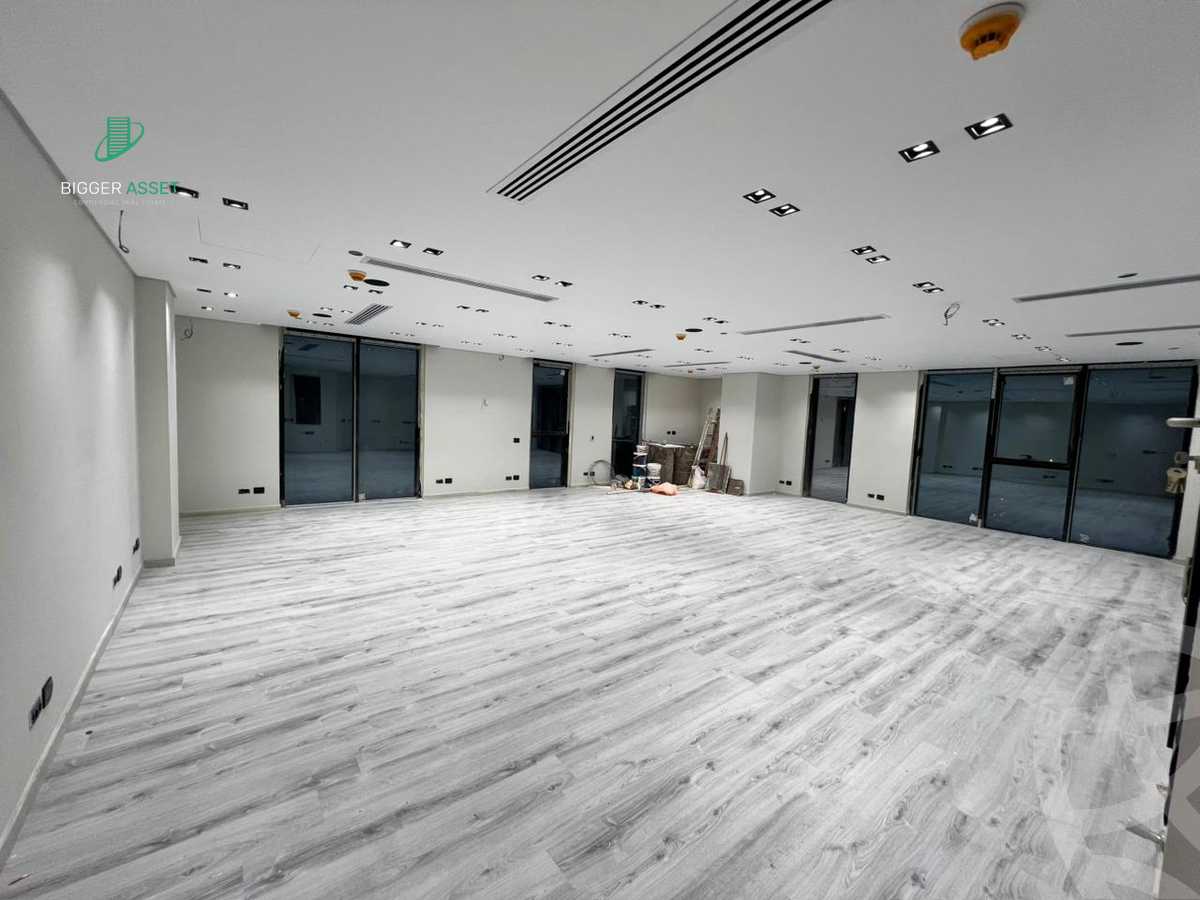 https://aqarmap.com.eg/ar/listing/6153967-for-rent-cairo-new-cairo-compounds-hyde-park-avenue-mall-hyde-park