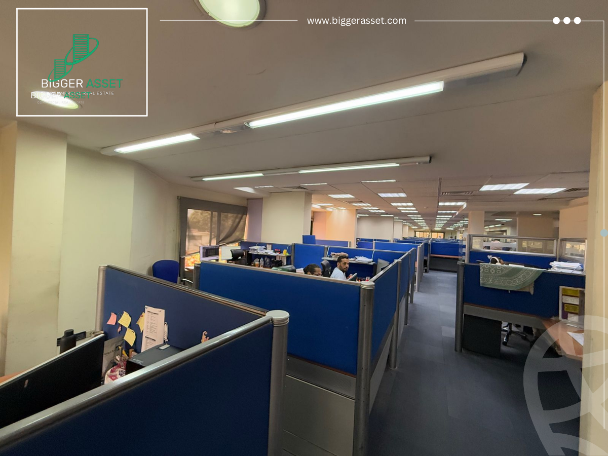 https://aqarmap.com.eg/ar/listing/6203588-for-rent-cairo-el-maadi-sarayat-el-maadi-street-11