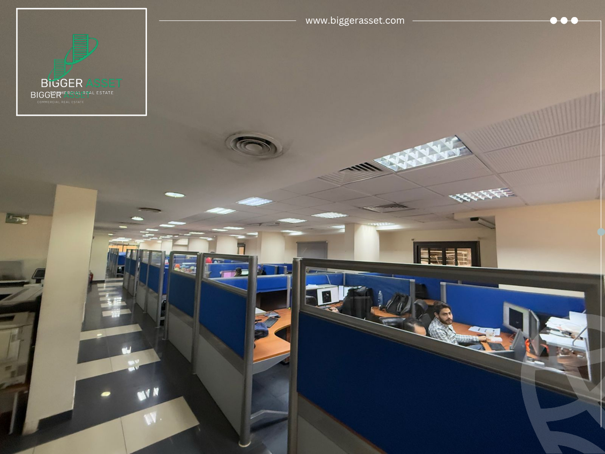 https://aqarmap.com.eg/ar/listing/6203588-for-rent-cairo-el-maadi-sarayat-el-maadi-street-11