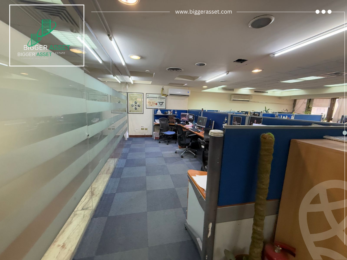 https://aqarmap.com.eg/ar/listing/6203588-for-rent-cairo-el-maadi-sarayat-el-maadi-street-11