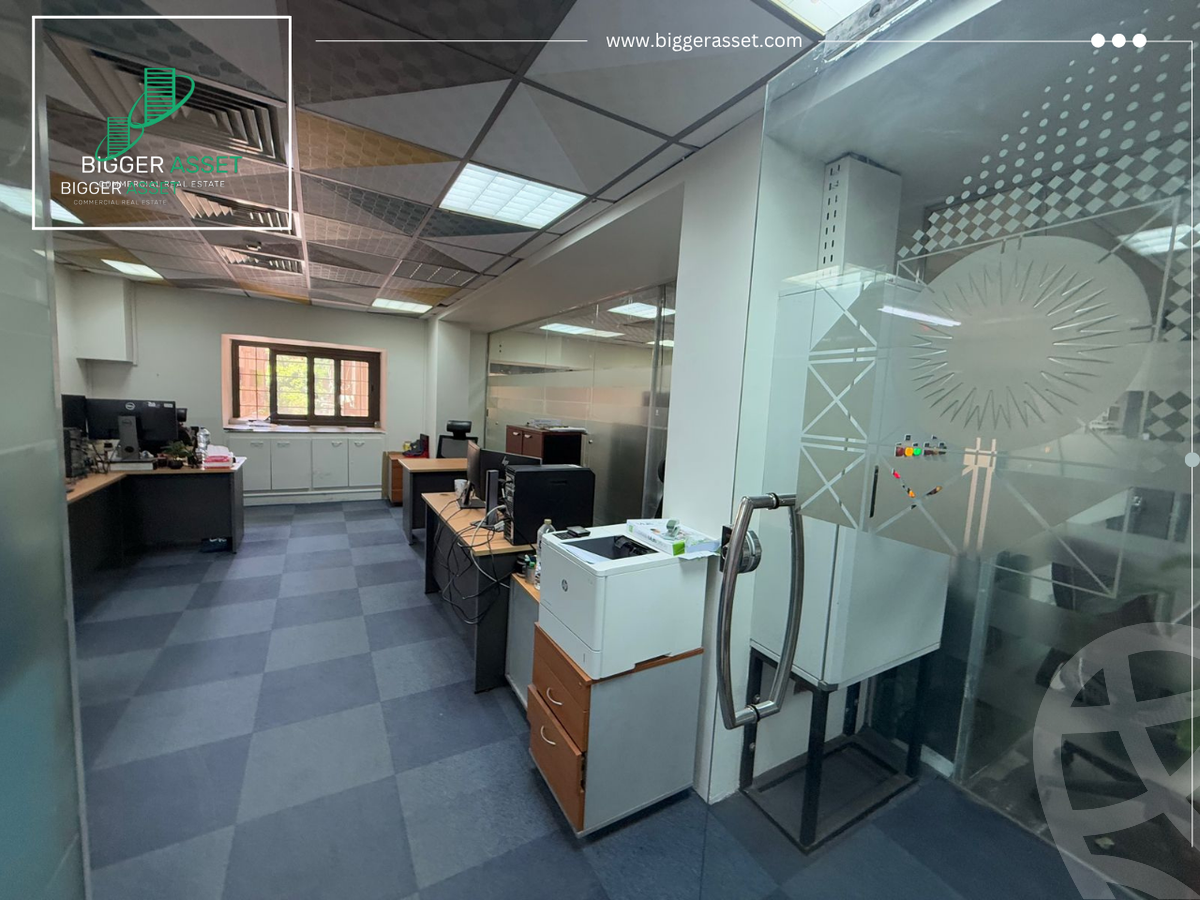 https://aqarmap.com.eg/ar/listing/6203588-for-rent-cairo-el-maadi-sarayat-el-maadi-street-11