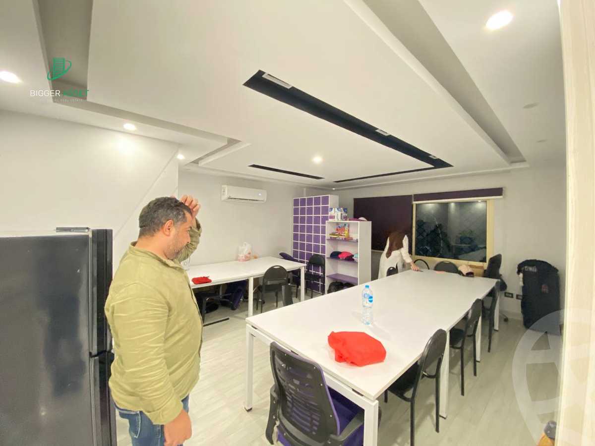 https://aqarmap.com.eg/en/listing/6206660-for-rent-cairo-el-maadi-sarayat-el-maadi-street-20