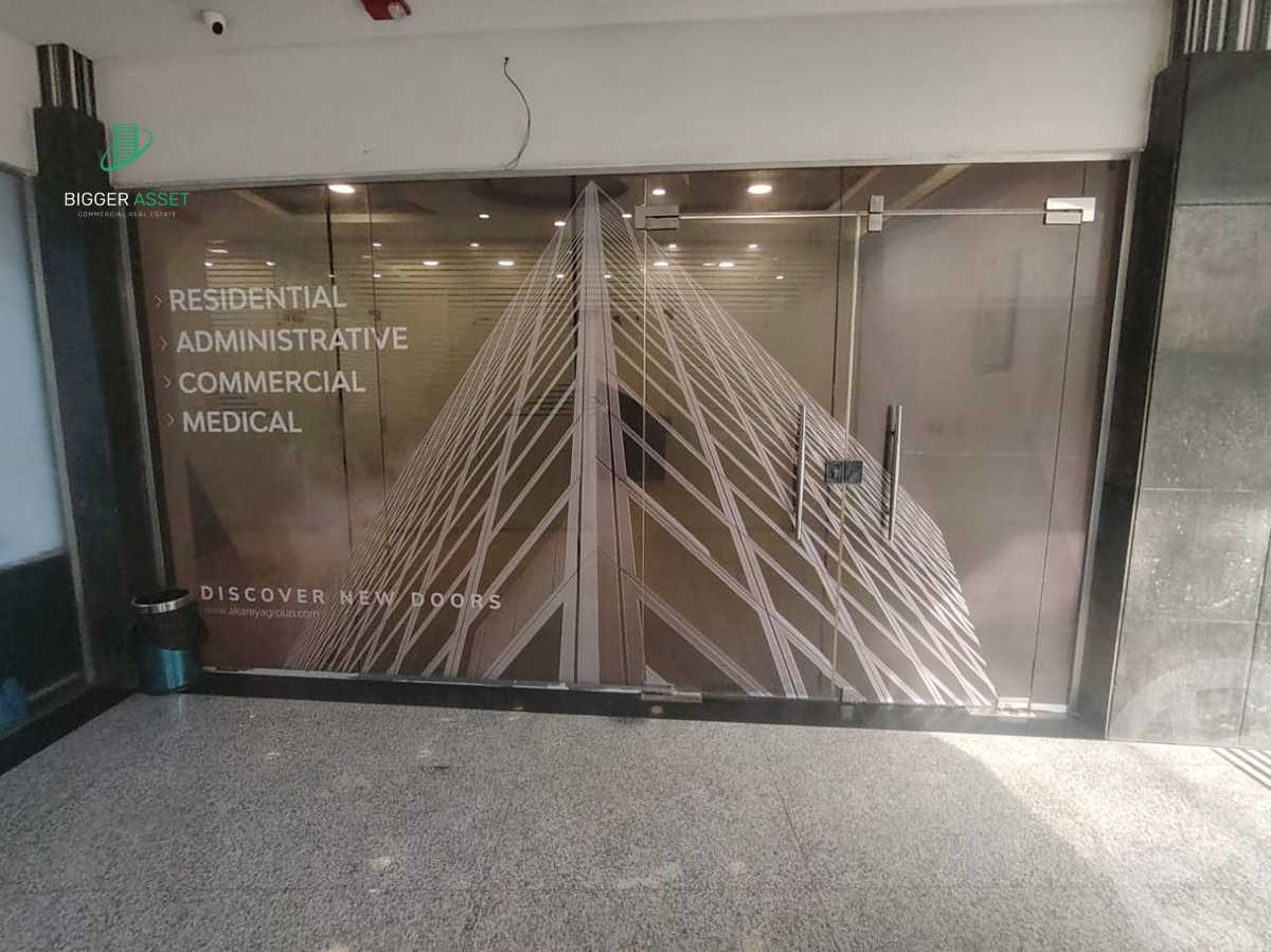 https://aqarmap.com.eg/ar/listing/6235003-for-rent-cairo-new-cairo-compounds-silver-star-mall