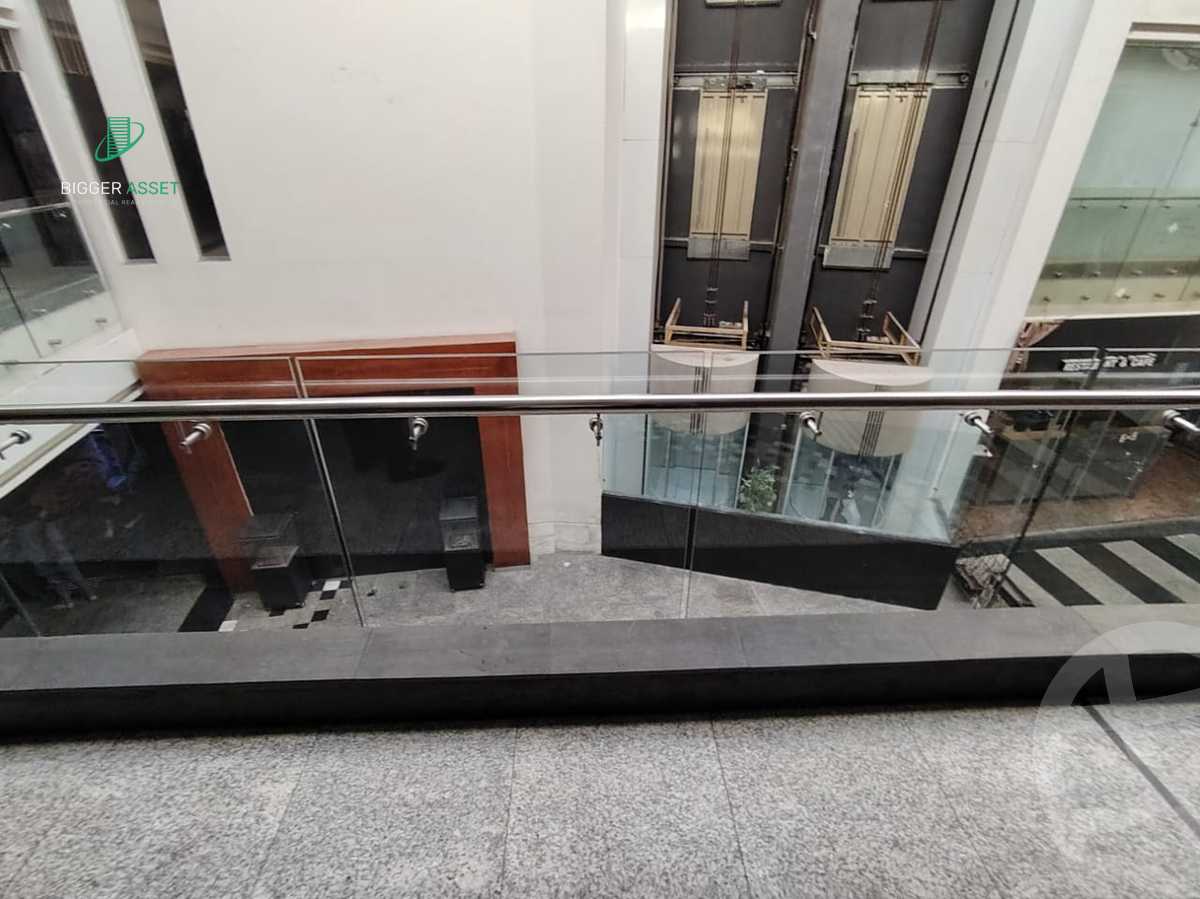 https://aqarmap.com.eg/ar/listing/6235055-for-rent-cairo-new-cairo-compounds-silver-star-mall