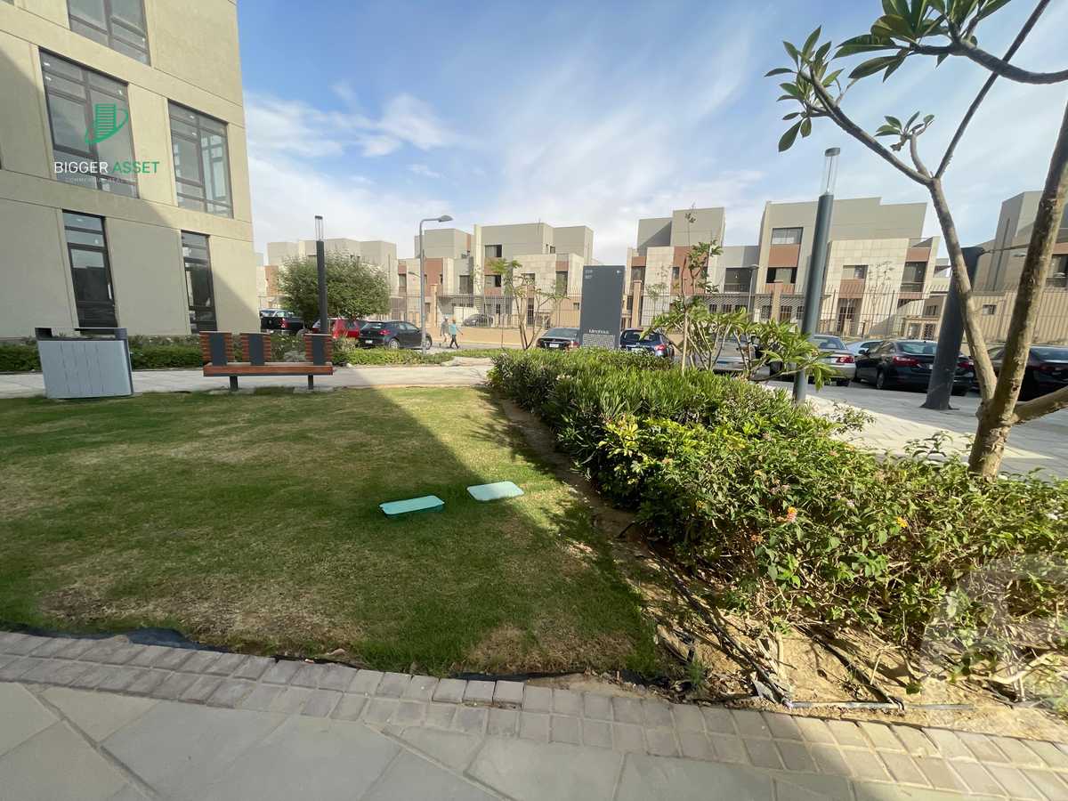 https://aqarmap.com.eg/ar/listing/6242185-for-rent-cairo-new-cairo-compounds-eastown-district-sodic