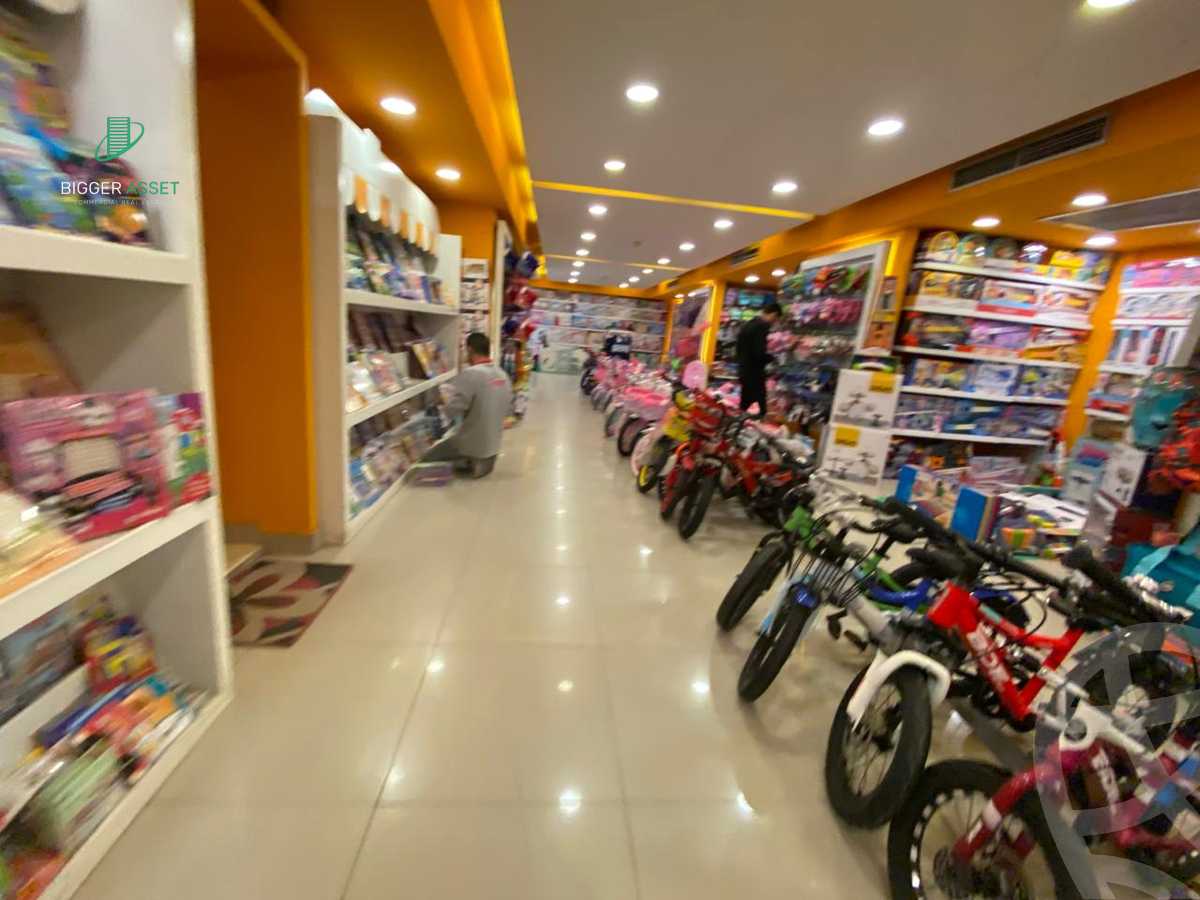 https://aqarmap.com.eg/en/listing/6334248-for-rent-cairo-el-maadi-sarayat-el-maadi-street-256