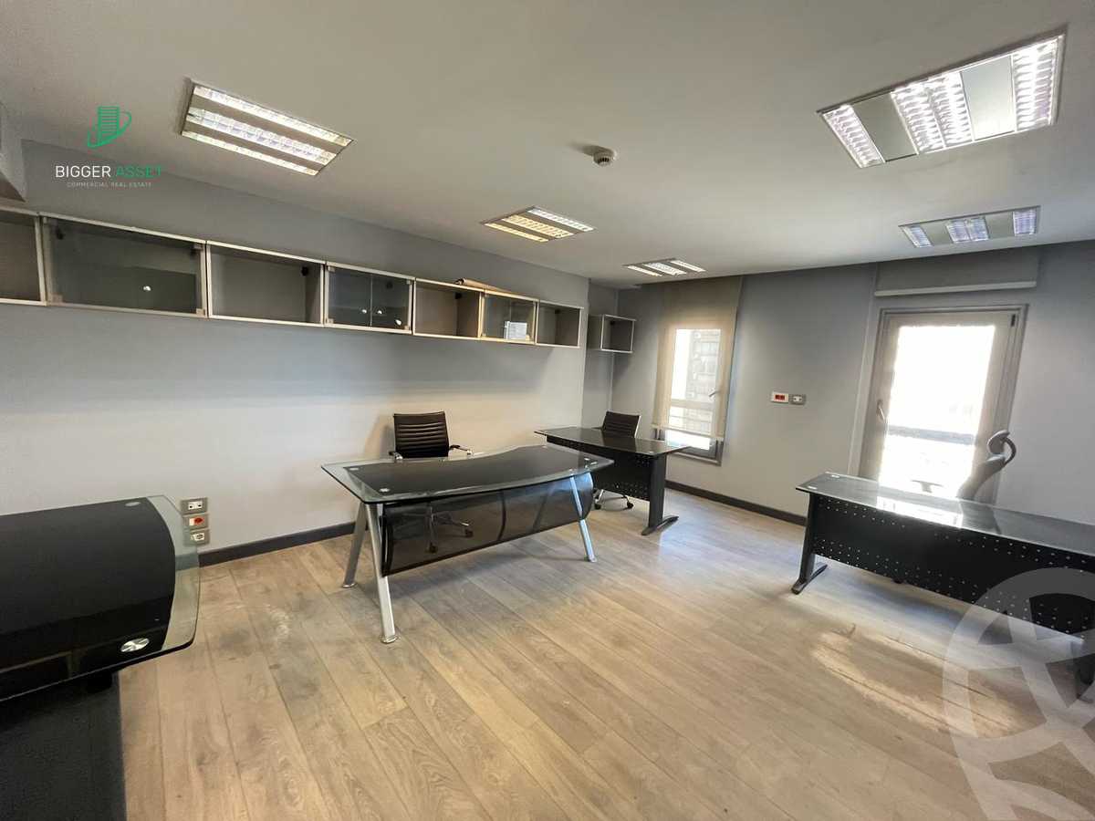https://aqarmap.com.eg/ar/listing/6385519-for-rent-cairo-el-maadi-kornish-el-maadi-brj-thmn