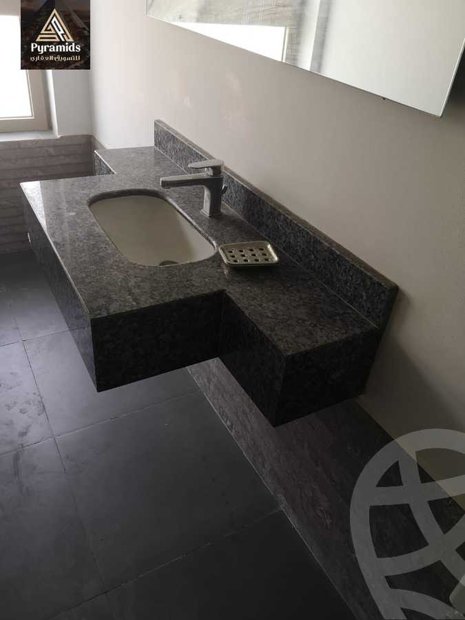 https://aqarmap.com.eg/ar/listing/3162290-for-rent-cairo-el-sheikh-zayed-city-compounds