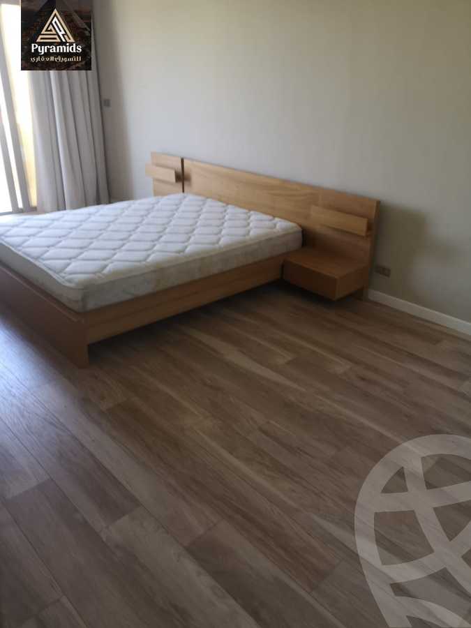 https://aqarmap.com.eg/ar/listing/3162290-for-rent-cairo-el-sheikh-zayed-city-compounds
