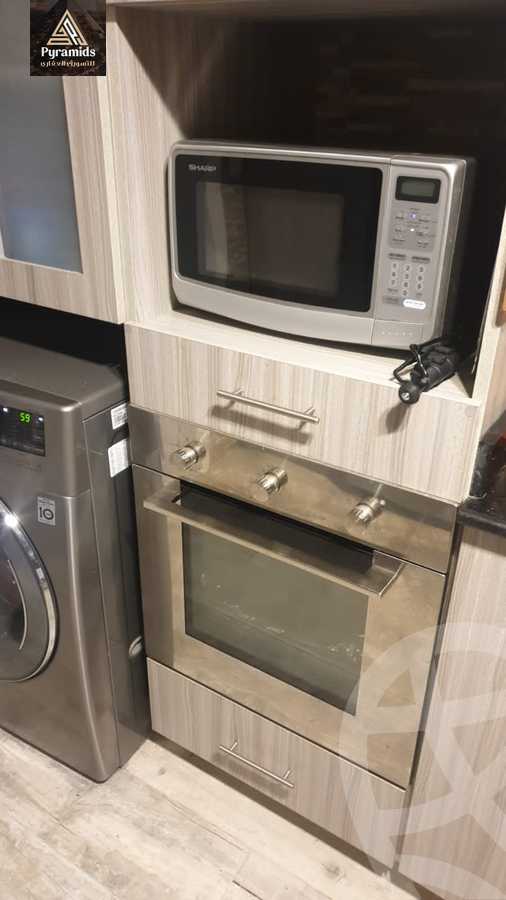 https://aqarmap.com.eg/ar/listing/3671847-for-rent-cairo-el-sheikh-zayed-city-compounds-el-khamayel