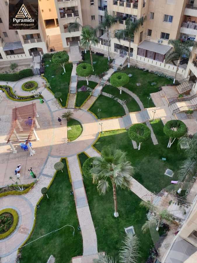 https://aqarmap.com.eg/en/listing/4108427-for-rent-cairo-6th-of-october-compounds-dream-land