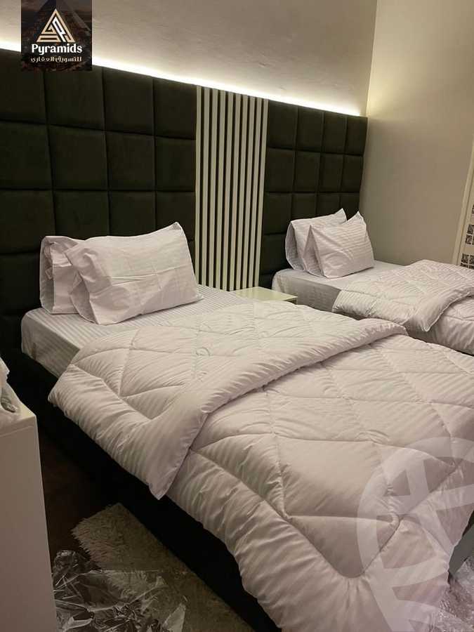 https://aqarmap.com.eg/en/listing/4451588-for-rent-cairo-6th-of-october-compounds-grand-heights