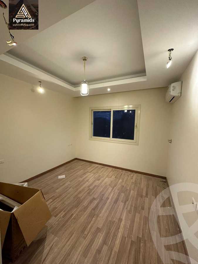 https://aqarmap.com.eg/en/listing/4451599-for-rent-cairo-el-sheikh-zayed-city-compounds-dh-drys