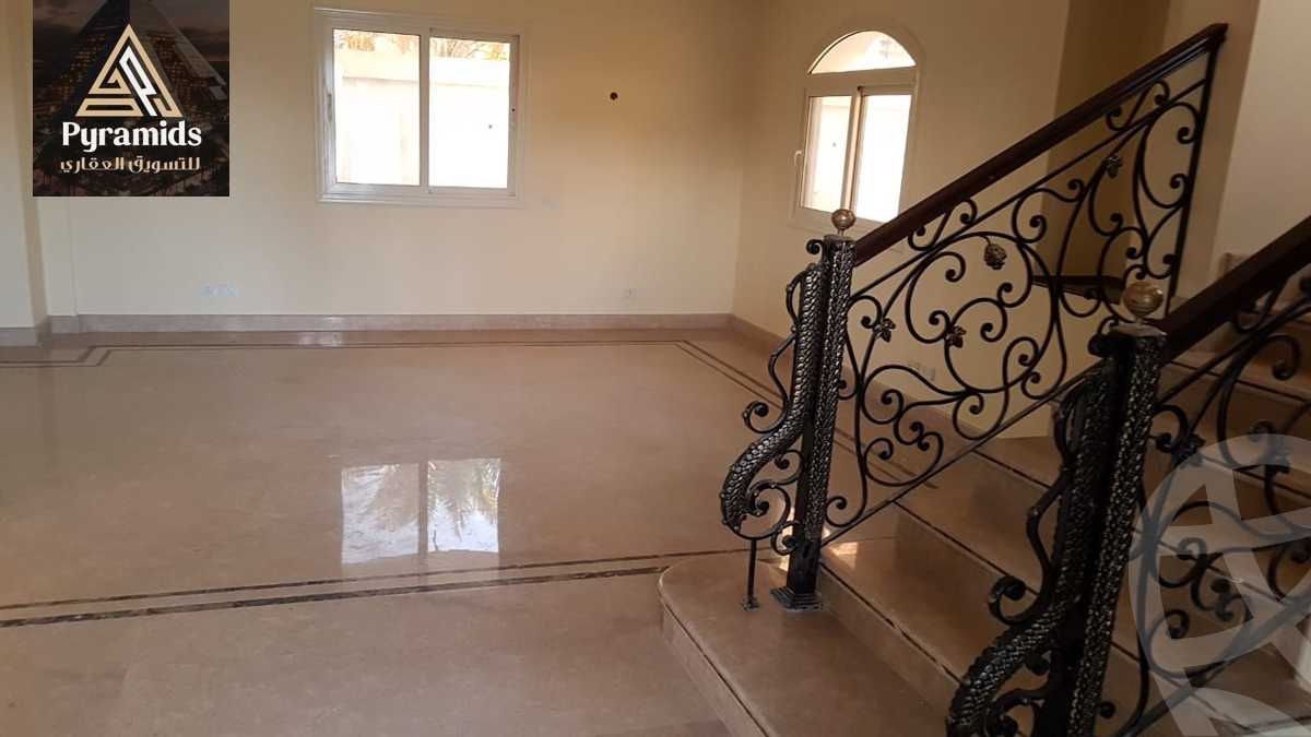 https://aqarmap.com.eg/ar/listing/4584191-for-rent-cairo-el-sheikh-zayed-city-compounds-royal-city