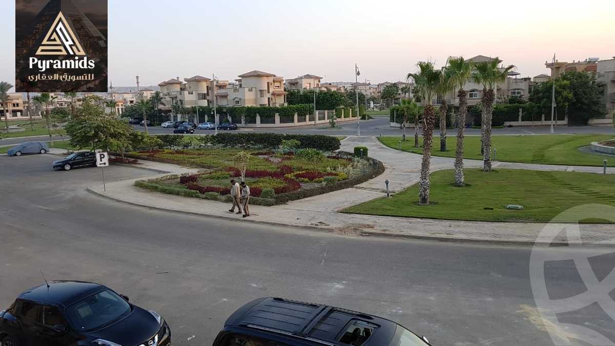 https://aqarmap.com.eg/ar/listing/4584191-for-rent-cairo-el-sheikh-zayed-city-compounds-royal-city