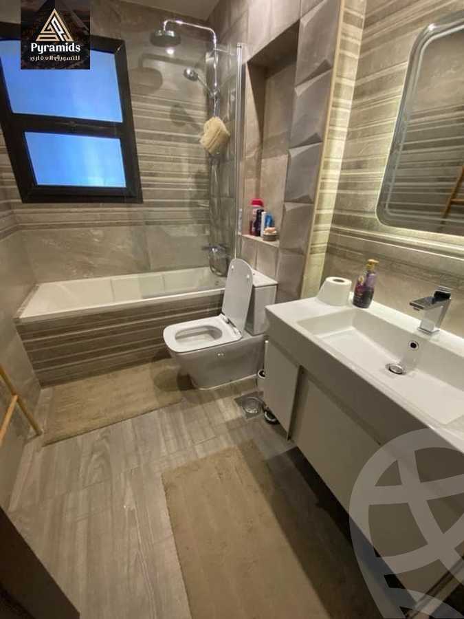 https://aqarmap.com.eg/en/listing/4609439-for-rent-cairo-el-sheikh-zayed-city-compounds-the-courtyard-mall-dorra