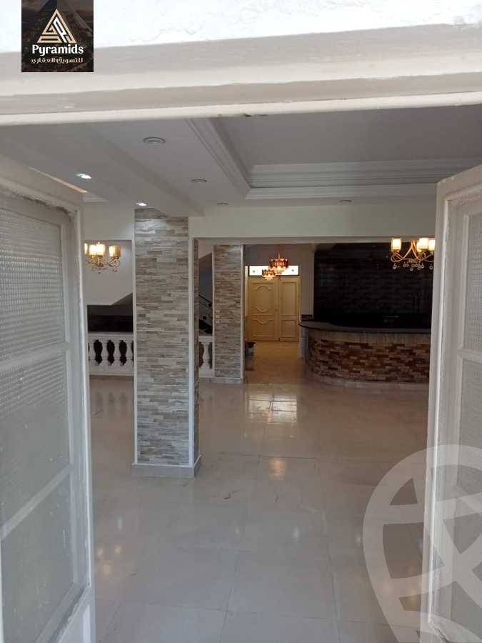 https://aqarmap.com.eg/en/listing/4628752-for-rent-cairo-el-sheikh-zayed-city-compounds