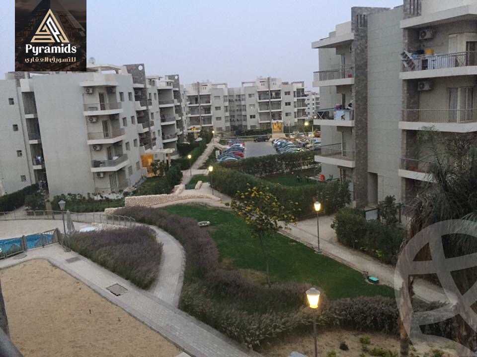 https://aqarmap.com.eg/en/listing/4705610-for-rent-cairo-el-sheikh-zayed-city-compounds-dh-drys
