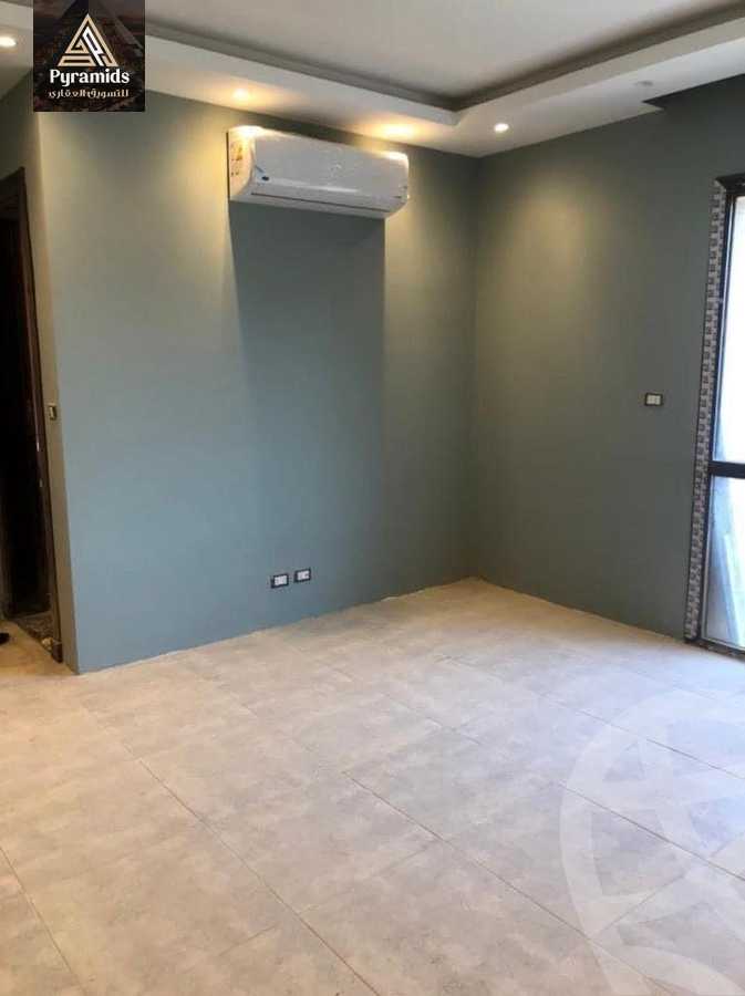 https://aqarmap.com.eg/en/listing/4720840-for-rent-cairo-el-sheikh-zayed-city-compounds-the-courtyard-mall-dorra