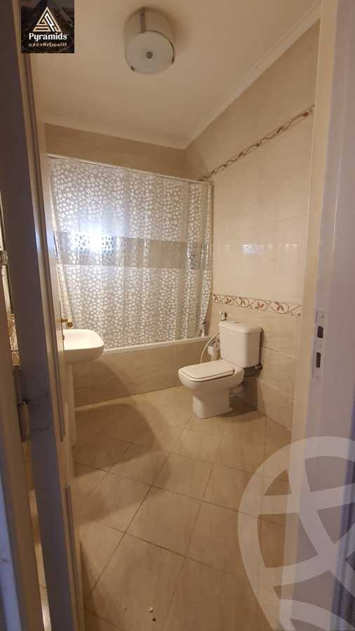 https://aqarmap.com.eg/en/listing/5961323-for-rent-cairo-6th-of-october-compounds-dream-land-bahgat-buildings