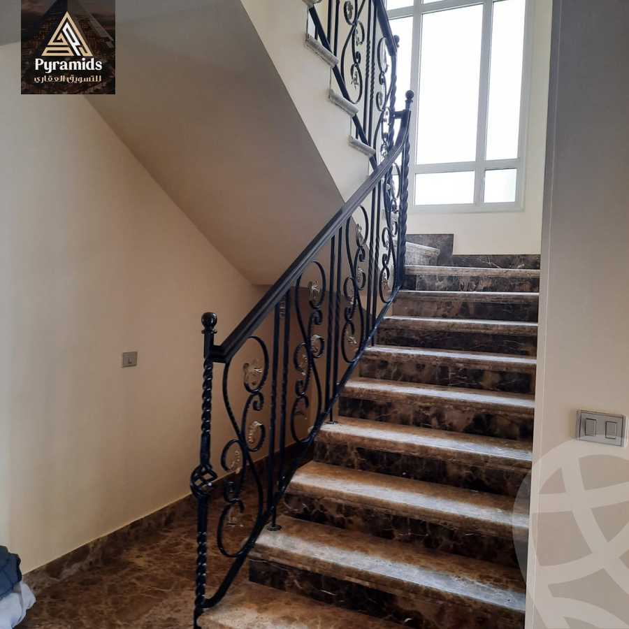 https://aqarmap.com.eg/en/listing/4806659-for-rent-cairo-el-sheikh-zayed-city-compounds-greens